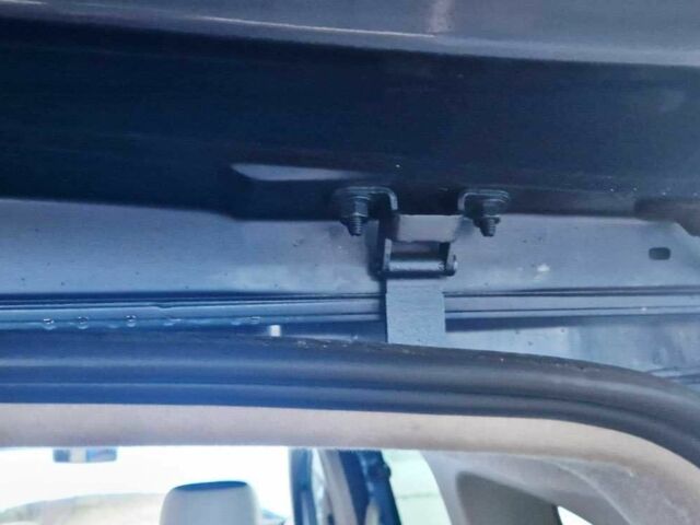 Рено Кенгу 2013 в Одессе на Automoto.ua Синий Рено Кенгу, объемом двигателя 1.5 л и пробегом 211 тыс. км за 10700 $, фото 6 на Automoto.ua