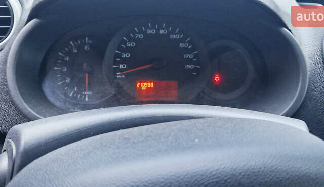 Рено Кенгу 2013 в Одессе на Automoto.ua Синий Рено Кенгу, объемом двигателя 1.5 л и пробегом 211 тыс. км за 10700 $, фото 10 на Automoto.ua