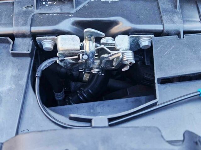 Рено Кенгу 2013 в Одессе на Automoto.ua Синий Рено Кенгу, объемом двигателя 1.5 л и пробегом 211 тыс. км за 10700 $, фото 18 на Automoto.ua