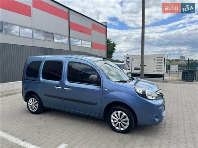 Синий Рено Кенгу, объемом двигателя 1.5 л и пробегом 331 тыс. км за 9400 $, фото 1 на Automoto.ua