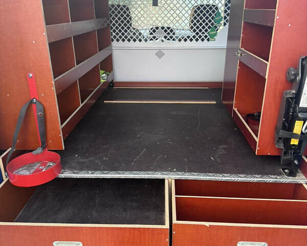 Рено Кєнгу 2013 у Дубно на Automoto.ua Синій Рено Кєнгу, об'ємом двигуна 0 л та пробігом 32 тис. км за 5200 $, фото 20 на Automoto.ua