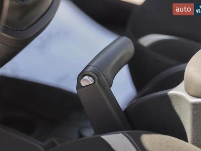 Синий Рено Кенгу, объемом двигателя 1.2 л и пробегом 110 тыс. км за 6490 $, фото 40 на Automoto.ua