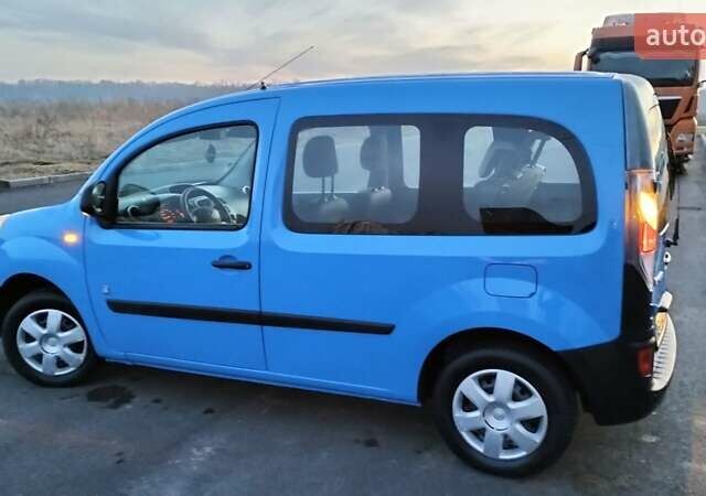Синий Рено Кенгу, объемом двигателя 0 л и пробегом 34 тыс. км за 7300 $, фото 6 на Automoto.ua
