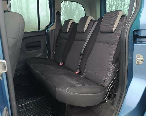 Синий Рено Кенгу, объемом двигателя 1.46 л и пробегом 265 тыс. км за 10700 $, фото 15 на Automoto.ua