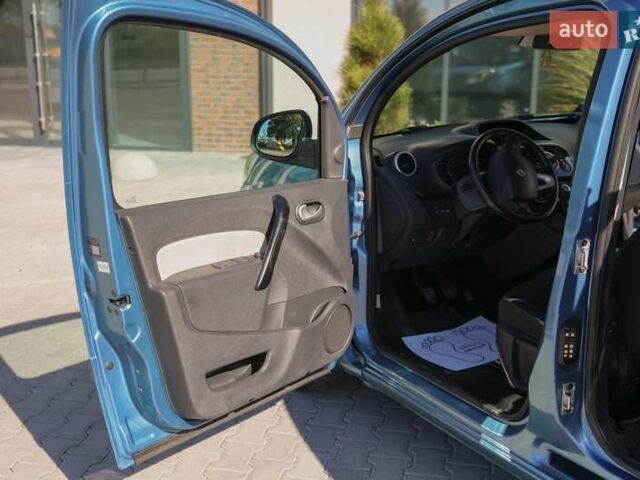 Синий Рено Кенгу, объемом двигателя 1.2 л и пробегом 110 тыс. км за 6490 $, фото 12 на Automoto.ua