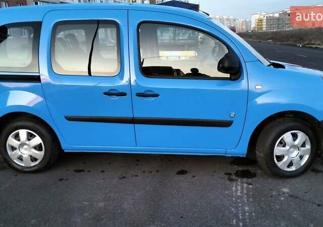 Синий Рено Кенгу, объемом двигателя 0 л и пробегом 34 тыс. км за 7300 $, фото 18 на Automoto.ua
