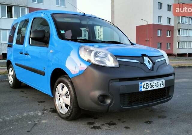 Синий Рено Кенгу, объемом двигателя 0 л и пробегом 34 тыс. км за 7300 $, фото 10 на Automoto.ua