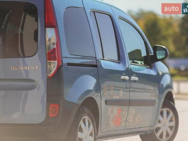 Синий Рено Кенгу, объемом двигателя 1.2 л и пробегом 110 тыс. км за 6490 $, фото 46 на Automoto.ua