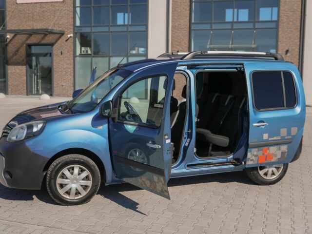 Синий Рено Кенгу, объемом двигателя 1.2 л и пробегом 110 тыс. км за 6490 $, фото 4 на Automoto.ua