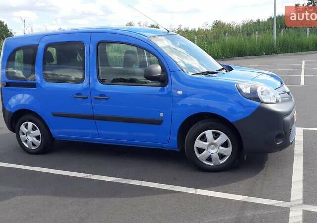 Синий Рено Кенгу, объемом двигателя 0 л и пробегом 34 тыс. км за 7300 $, фото 27 на Automoto.ua