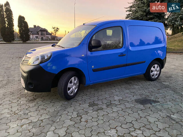 Синий Рено Кенгу, объемом двигателя 0 л и пробегом 39 тыс. км за 6700 $, фото 12 на Automoto.ua