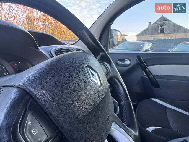 Синій Рено Кєнгу, об'ємом двигуна 1.5 л та пробігом 220 тис. км за 11990 $, фото 20 на Automoto.ua