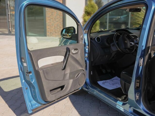 Синий Рено Кенгу, объемом двигателя 1.2 л и пробегом 110 тыс. км за 6490 $, фото 13 на Automoto.ua