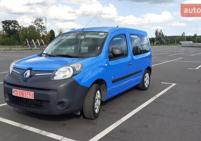 Синий Рено Кенгу, объемом двигателя 0 л и пробегом 34 тыс. км за 7300 $, фото 25 на Automoto.ua