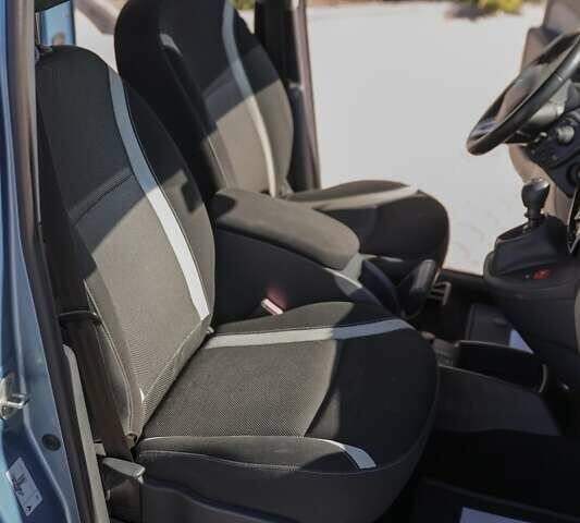 Синий Рено Кенгу, объемом двигателя 1.2 л и пробегом 110 тыс. км за 6490 $, фото 29 на Automoto.ua