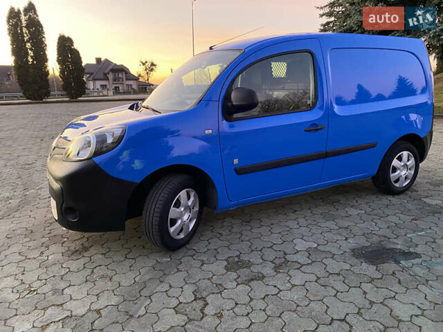 Синий Рено Кенгу, объемом двигателя 0 л и пробегом 39 тыс. км за 6700 $, фото 11 на Automoto.ua