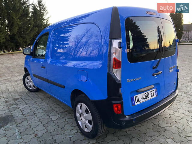 Синий Рено Кенгу, объемом двигателя 0 л и пробегом 39 тыс. км за 6700 $, фото 7 на Automoto.ua