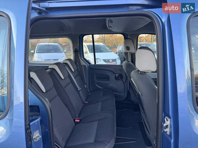 Синій Рено Кєнгу, об'ємом двигуна 1.5 л та пробігом 220 тис. км за 11990 $, фото 24 на Automoto.ua