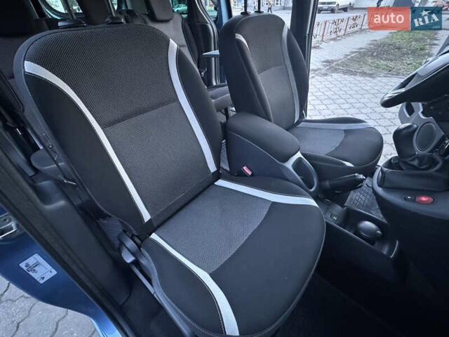 Синий Рено Кенгу, объемом двигателя 1.5 л и пробегом 149 тыс. км за 12900 $, фото 22 на Automoto.ua