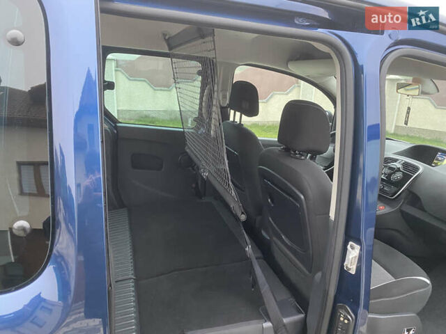 Синий Рено Кенгу, объемом двигателя 1.5 л и пробегом 180 тыс. км за 12750 $, фото 107 на Automoto.ua