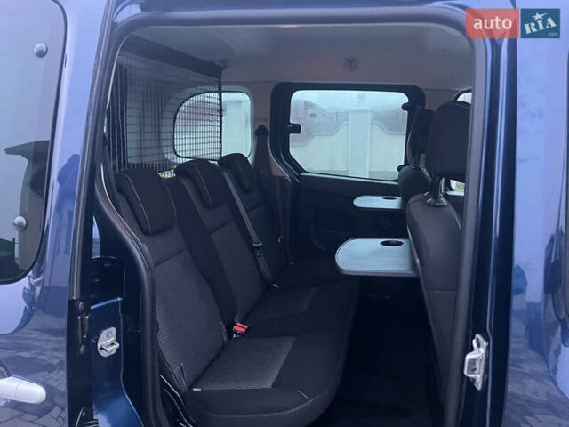 Синий Рено Кенгу, объемом двигателя 1.5 л и пробегом 180 тыс. км за 12750 $, фото 26 на Automoto.ua