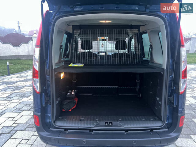 Синий Рено Кенгу, объемом двигателя 1.5 л и пробегом 180 тыс. км за 12750 $, фото 41 на Automoto.ua