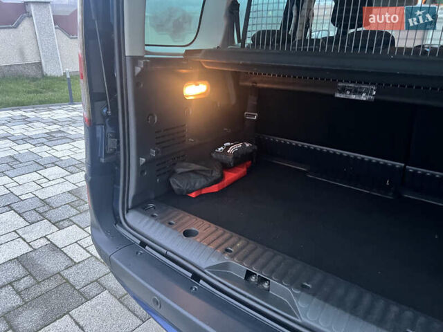 Синий Рено Кенгу, объемом двигателя 1.5 л и пробегом 180 тыс. км за 12750 $, фото 44 на Automoto.ua