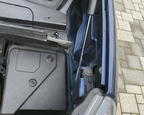 Синий Рено Кенгу, объемом двигателя 1.5 л и пробегом 180 тыс. км за 12750 $, фото 93 на Automoto.ua