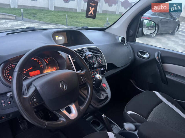 Синий Рено Кенгу, объемом двигателя 1.5 л и пробегом 180 тыс. км за 12750 $, фото 18 на Automoto.ua