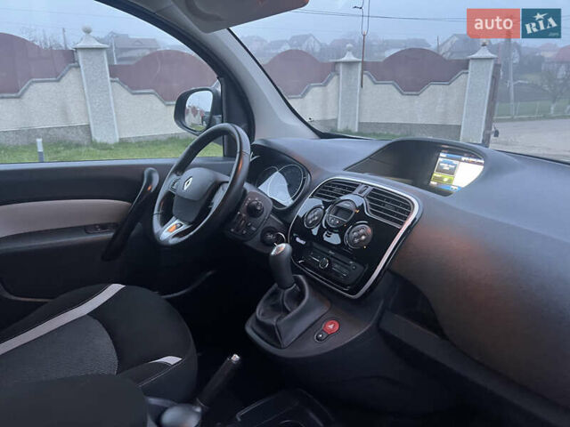 Синий Рено Кенгу, объемом двигателя 1.5 л и пробегом 180 тыс. км за 12750 $, фото 32 на Automoto.ua