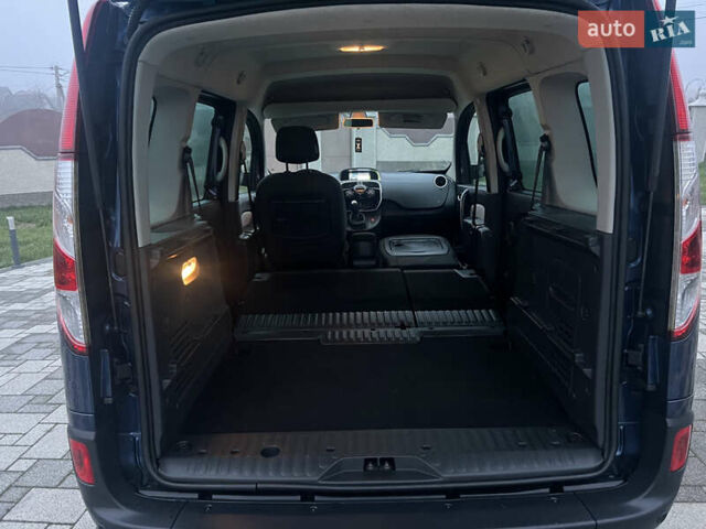 Синий Рено Кенгу, объемом двигателя 1.5 л и пробегом 180 тыс. км за 12750 $, фото 46 на Automoto.ua