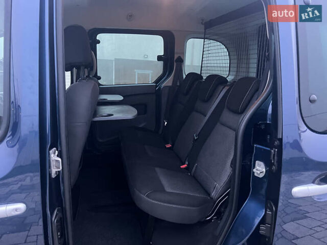 Синий Рено Кенгу, объемом двигателя 1.5 л и пробегом 180 тыс. км за 12750 $, фото 23 на Automoto.ua