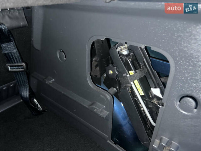 Синий Рено Кенгу, объемом двигателя 1.5 л и пробегом 180 тыс. км за 12750 $, фото 43 на Automoto.ua