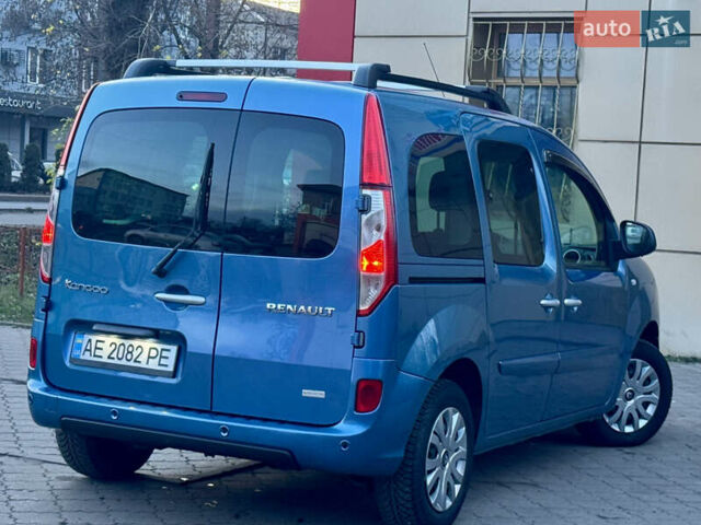 Синий Рено Кенгу, объемом двигателя 1.5 л и пробегом 149 тыс. км за 12900 $, фото 10 на Automoto.ua