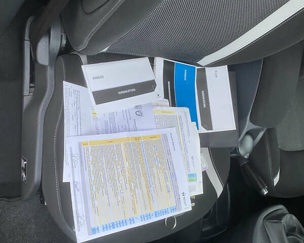 Синий Рено Кенгу, объемом двигателя 1.5 л и пробегом 180 тыс. км за 12750 $, фото 101 на Automoto.ua