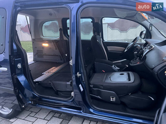 Синий Рено Кенгу, объемом двигателя 1.5 л и пробегом 180 тыс. км за 12750 $, фото 49 на Automoto.ua