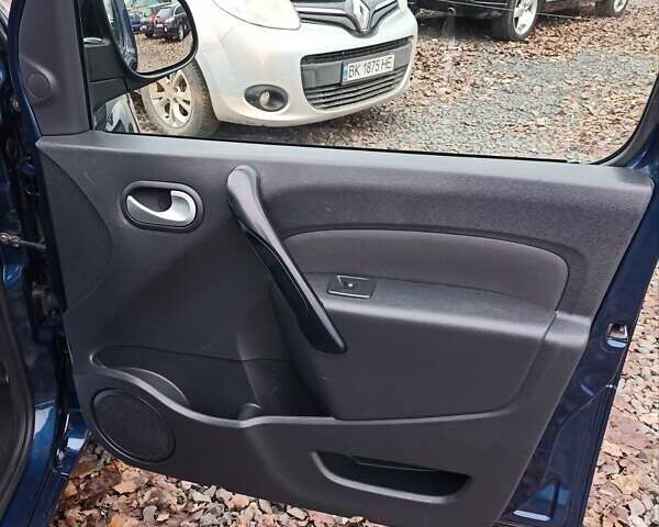 Синій Рено Кєнгу, об'ємом двигуна 1.5 л та пробігом 187 тис. км за 11900 $, фото 19 на Automoto.ua