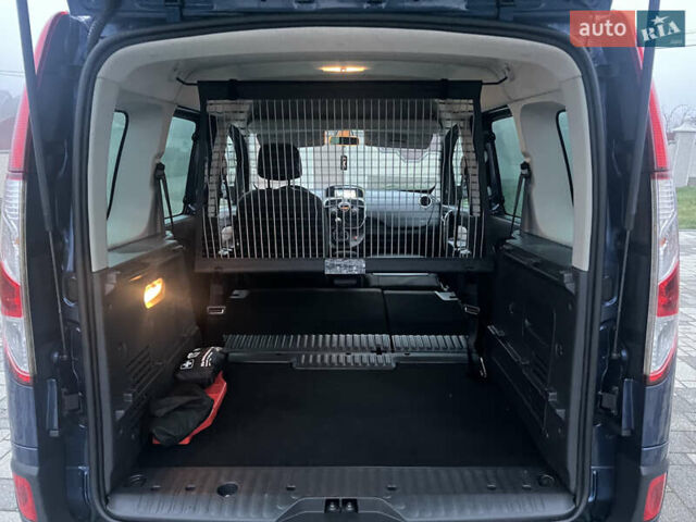 Синий Рено Кенгу, объемом двигателя 1.5 л и пробегом 180 тыс. км за 12750 $, фото 45 на Automoto.ua