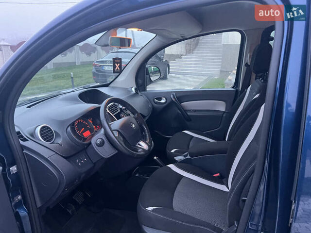 Синий Рено Кенгу, объемом двигателя 1.5 л и пробегом 180 тыс. км за 12750 $, фото 16 на Automoto.ua