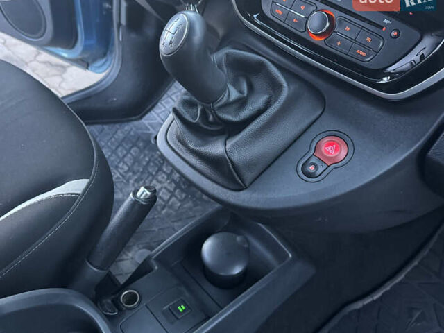 Синий Рено Кенгу, объемом двигателя 1.5 л и пробегом 149 тыс. км за 12900 $, фото 28 на Automoto.ua