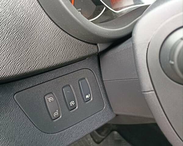 Синій Рено Кєнгу, об'ємом двигуна 1.5 л та пробігом 187 тис. км за 11900 $, фото 13 на Automoto.ua