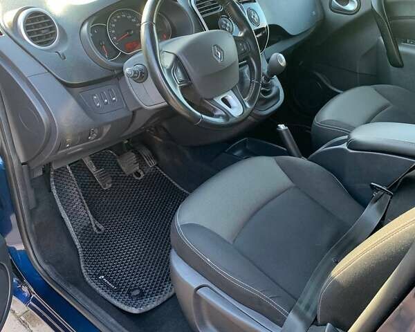 Синій Рено Кєнгу, об'ємом двигуна 1.2 л та пробігом 148 тис. км за 13500 $, фото 13 на Automoto.ua