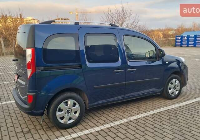 Синій Рено Кєнгу, об'ємом двигуна 1.5 л та пробігом 130 тис. км за 13700 $, фото 10 на Automoto.ua
