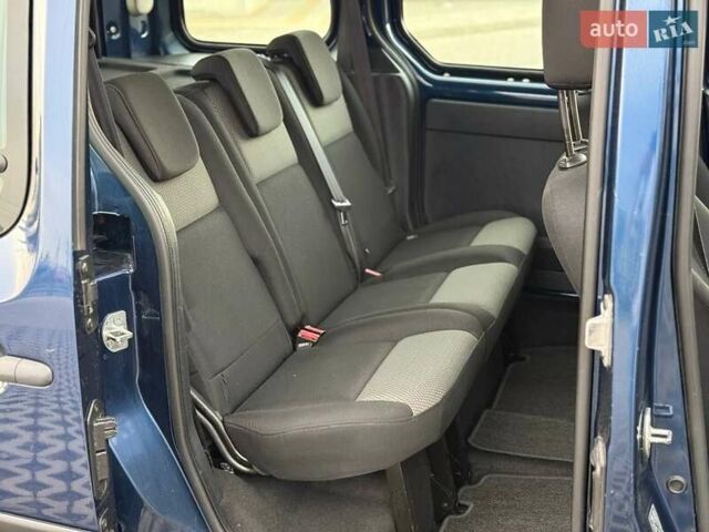 Синий Рено Кенгу, объемом двигателя 1.5 л и пробегом 128 тыс. км за 13999 $, фото 16 на Automoto.ua