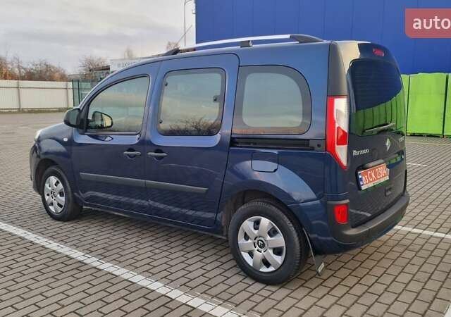 Синій Рено Кєнгу, об'ємом двигуна 1.5 л та пробігом 130 тис. км за 13700 $, фото 6 на Automoto.ua