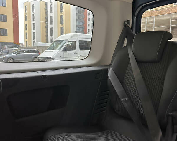 Синій Рено Кєнгу, об'ємом двигуна 1.5 л та пробігом 198 тис. км за 15900 $, фото 15 на Automoto.ua