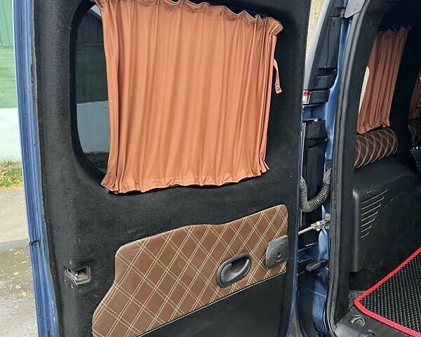 Синий Рено Кенгу, объемом двигателя 1.46 л и пробегом 84 тыс. км за 13500 $, фото 13 на Automoto.ua