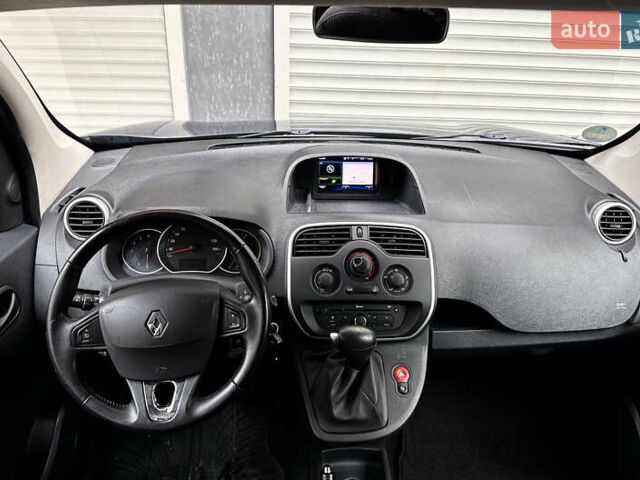 Синій Рено Кєнгу, об'ємом двигуна 1.5 л та пробігом 198 тис. км за 15900 $, фото 22 на Automoto.ua