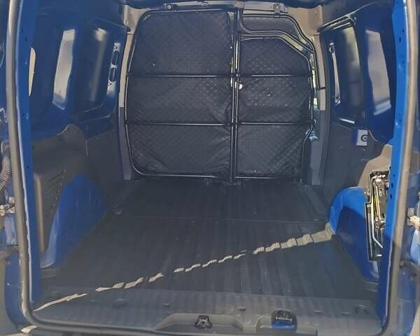 Синій Рено Кєнгу, об'ємом двигуна 1.5 л та пробігом 44 тис. км за 12200 $, фото 15 на Automoto.ua