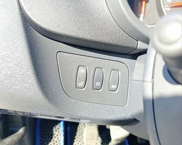 Синій Рено Кєнгу, об'ємом двигуна 1.5 л та пробігом 44 тис. км за 12200 $, фото 14 на Automoto.ua